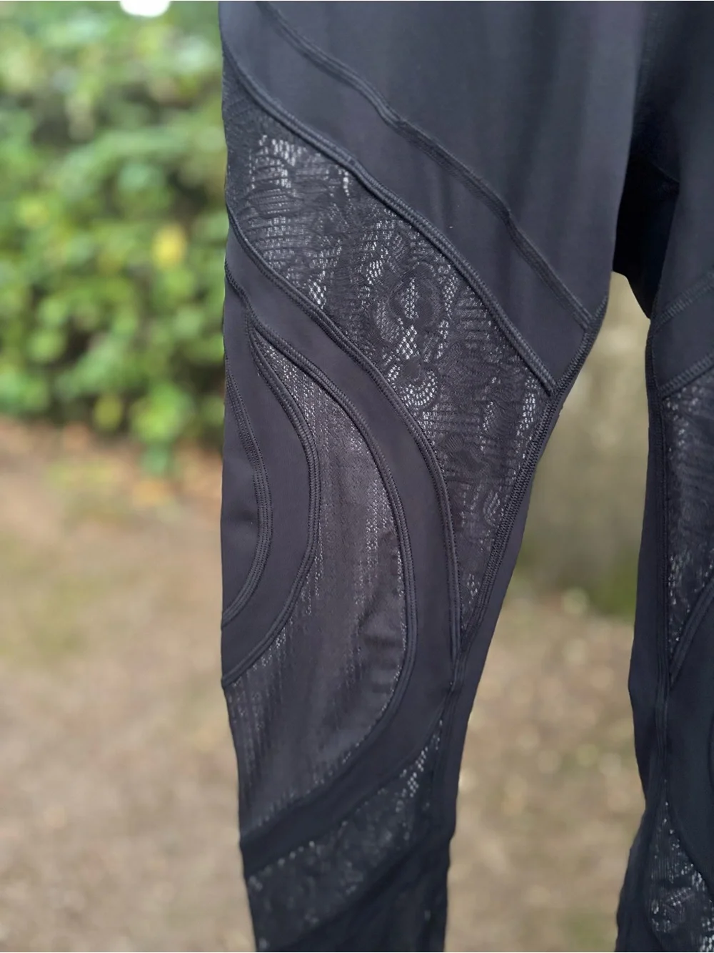 Lululemon Athletica Black Lace Mesh-Panel High-Rise 3/4 Length Leggings